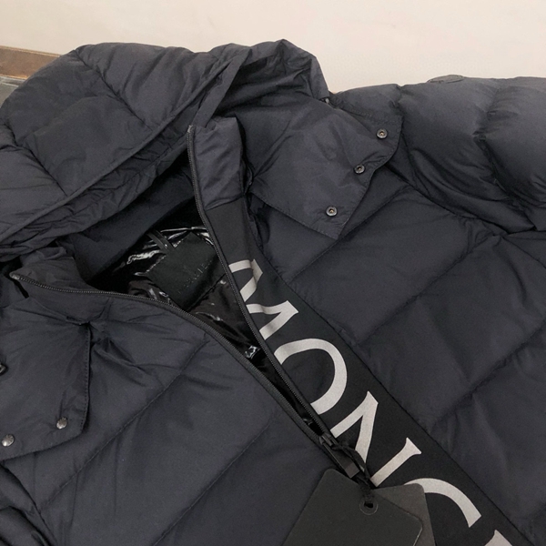 ハイクオリティダウンジャケット内部構造